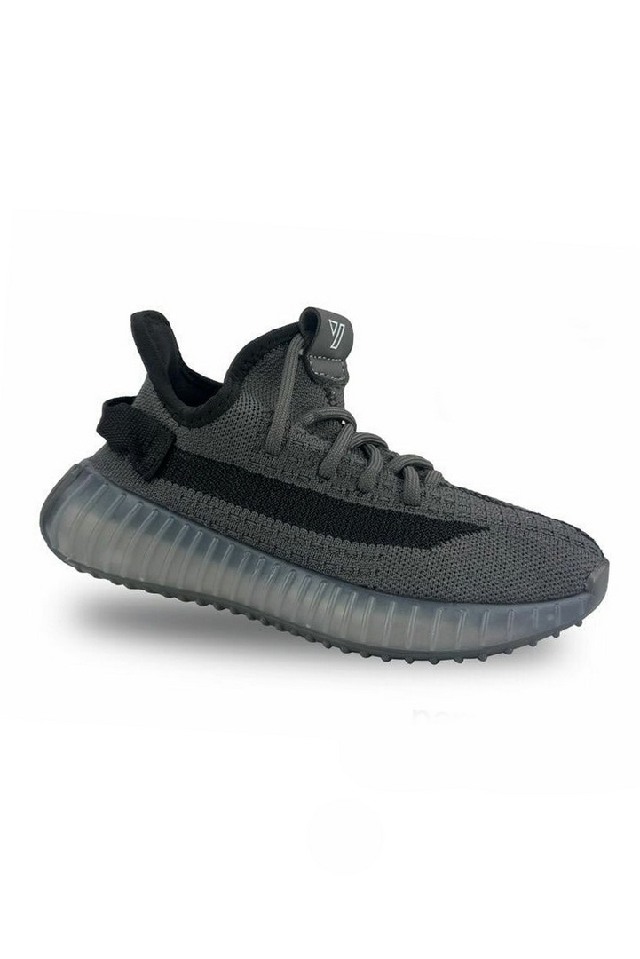 Кросівки дитячі