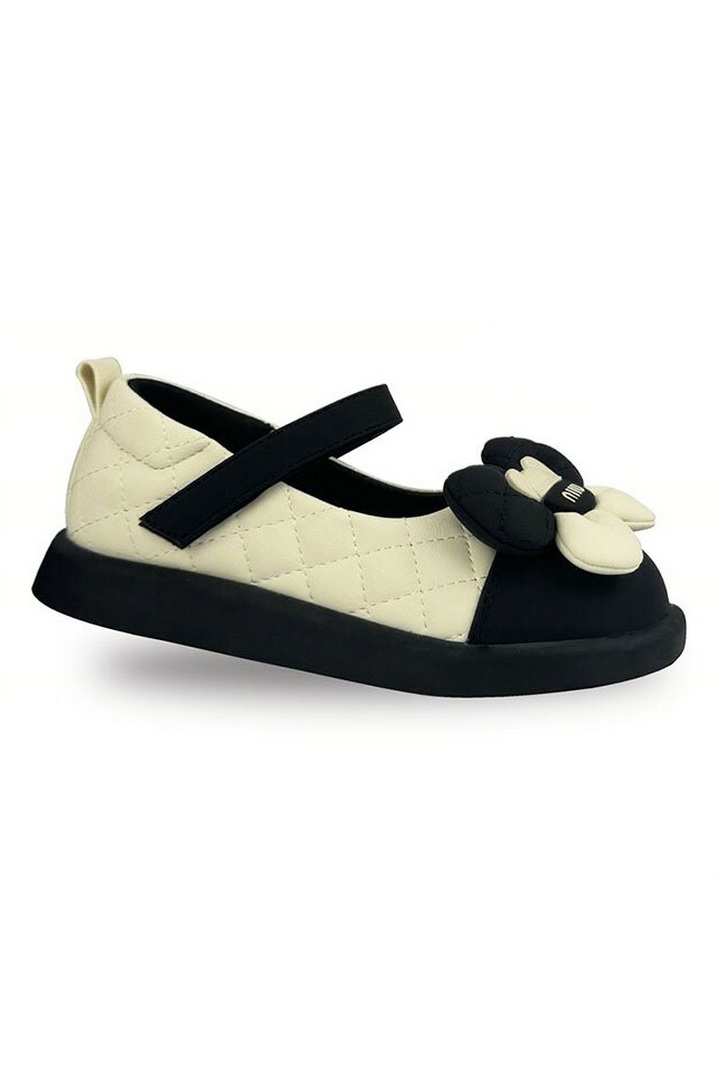 Туфлі для дівчинки