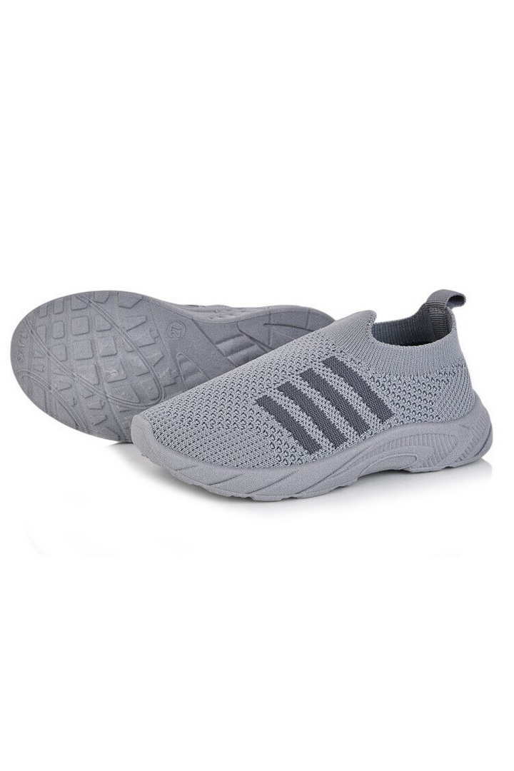 Кросівки дитячі