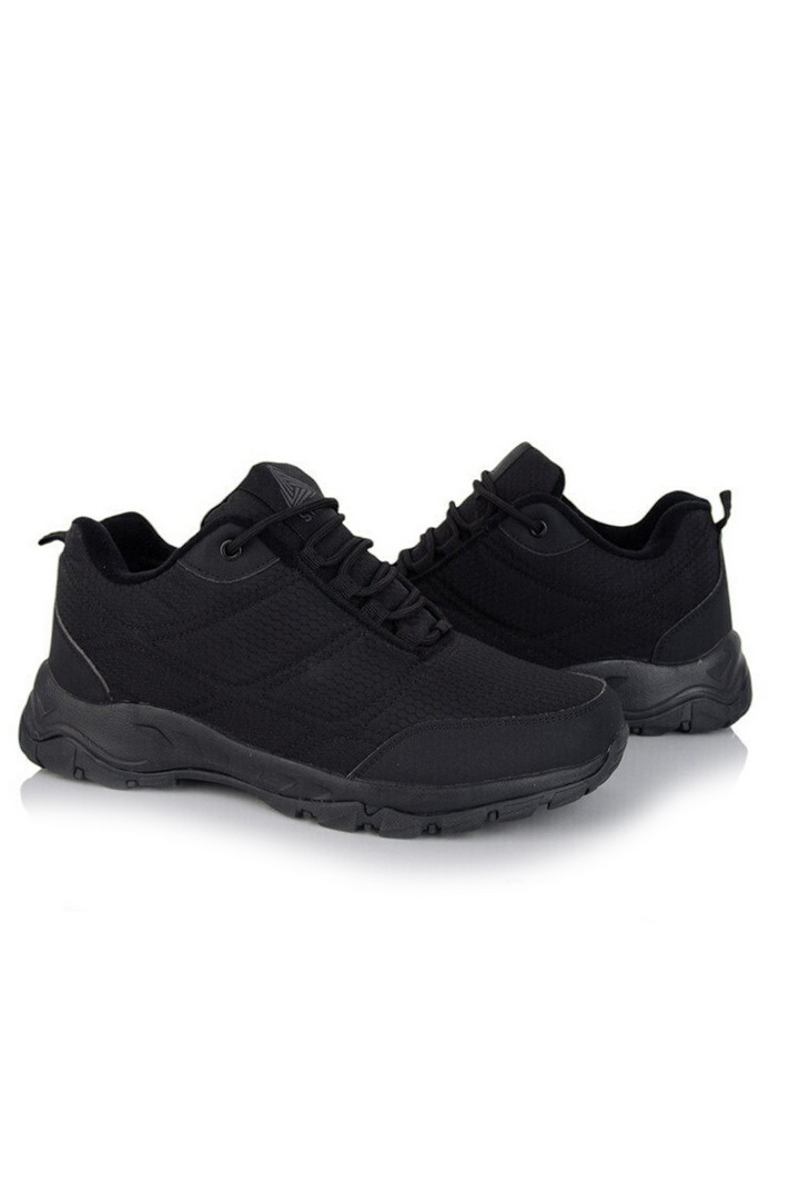 Кросівки чоловічі